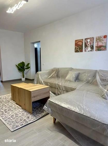Casă cu 4 camere cu Canalizare în Central