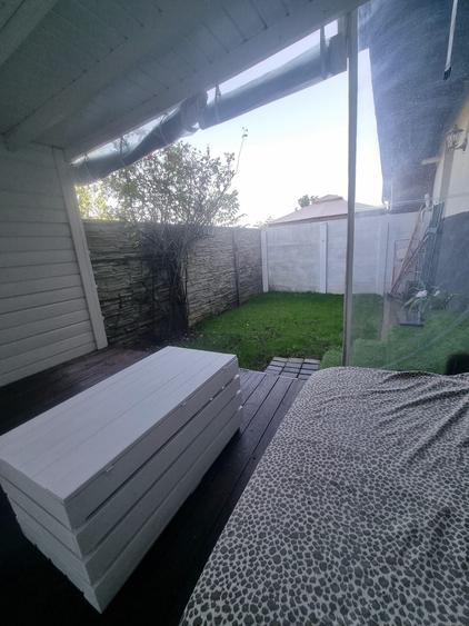 Garsonieră decomandată în Roșu