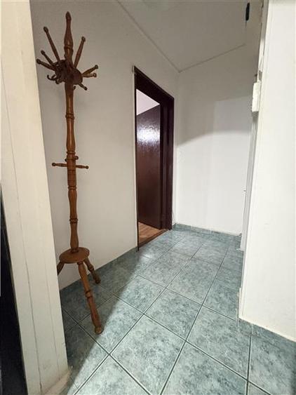 Apartament cu 3 camere decomandat în Tomis Nord