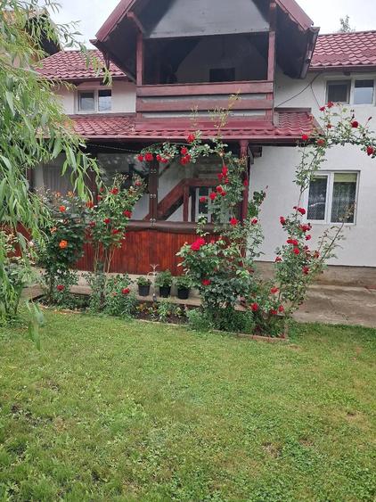 Casă cu 3 camere cu Teren 720 Mp în Fălticeni