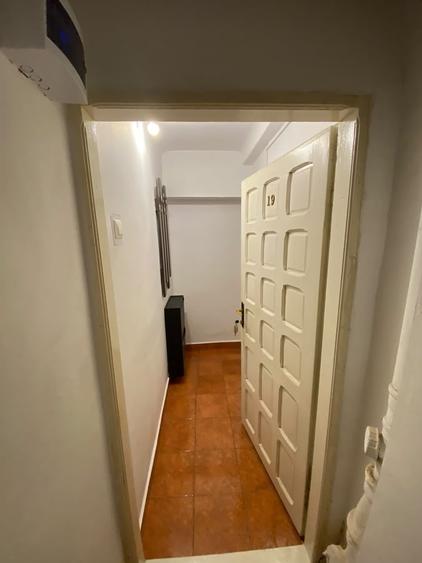 Apartament cu 2 camere semidecomandat în Romană