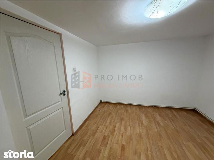 Casa tip parter zona Cernatesti - 15
