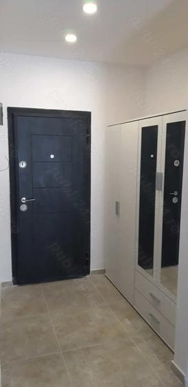 Garsonieră decomandată în Păcii