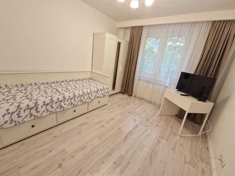 Apartament cu 2 camere semidecomandat în Dristor
