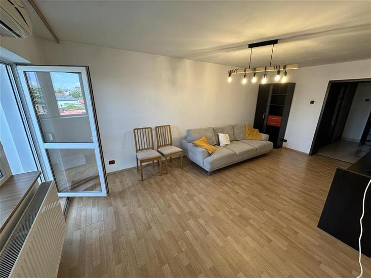 Apartament cu 2 camere decomandat în Unirii