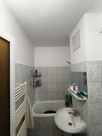 Apartament cu 2 camere semidecomandat în Alexandru cel Bun