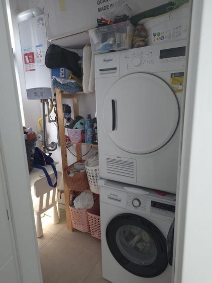 Casă individuală cu 3 camere cu Canalizare în Tunari