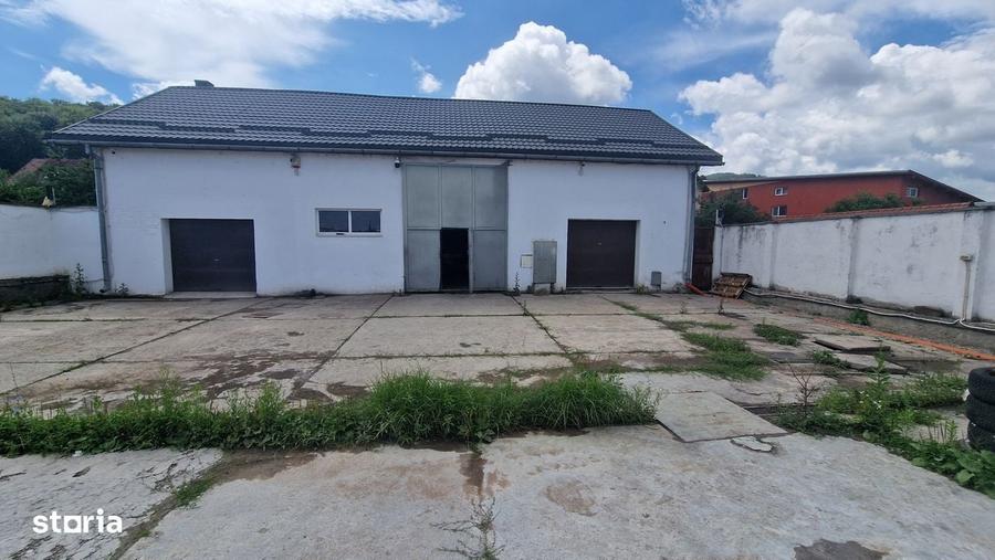 Spațiu comercial, de 200 mp, în Central