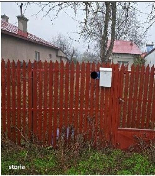 Casă cu 2 camere cu Teren 1324 Mp în Ogrezeni