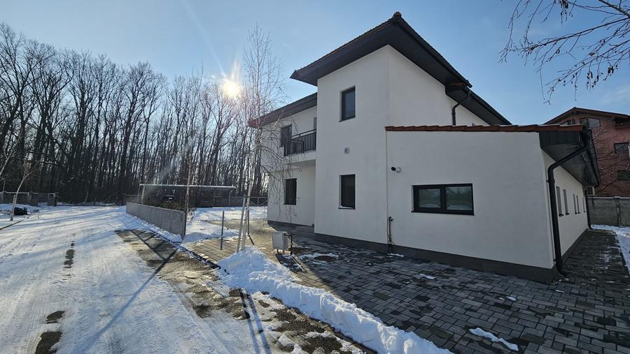 Casă individuală cu 4 camere cu Canalizare în Corbeanca