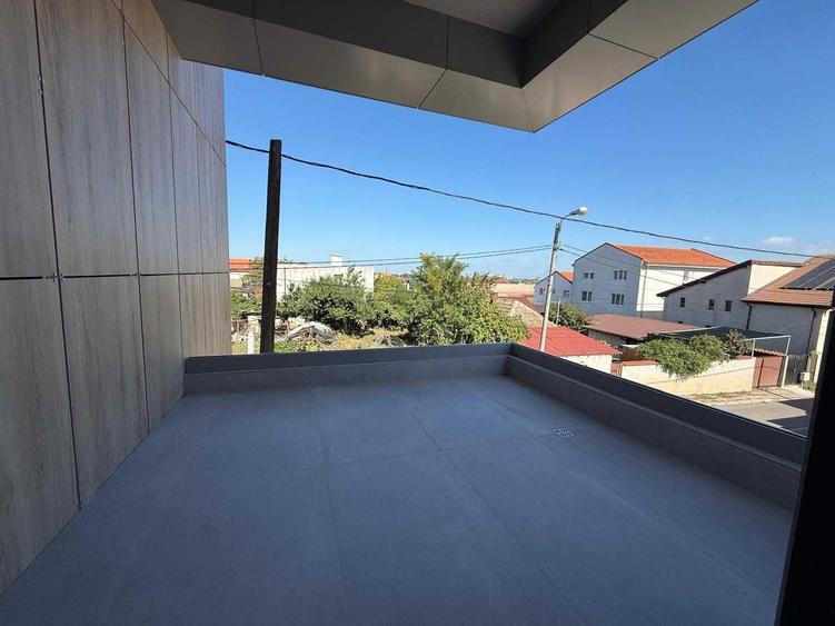 Apartament cu 2 camere decomandat în Palazu Mare