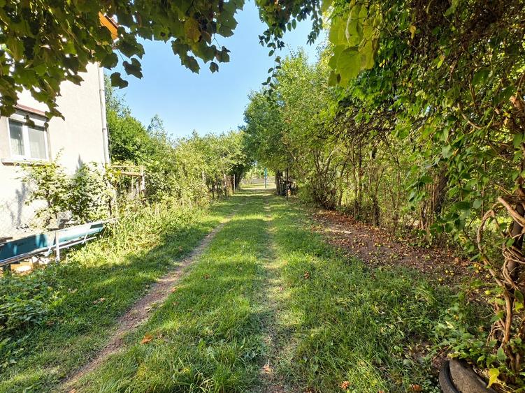 Apartament cu 2 camere decomandat, mobilat în Bartolomeu