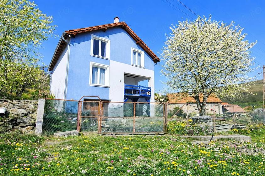 Casa spa?ioasa 450 mp cu teren generos 1900 mp in Ciurila, jud,CJ - 11