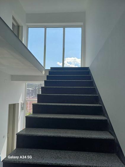 Spațiu comercial, de 160 mp, în Central