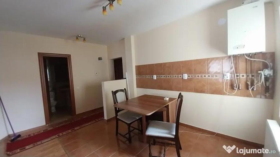 Apartament 2 camere, etaj 2, parcare, str.Sesul de Sus Floresti - 6
