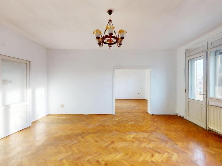 Apartament cu 4 camere decomandat în Iosefin