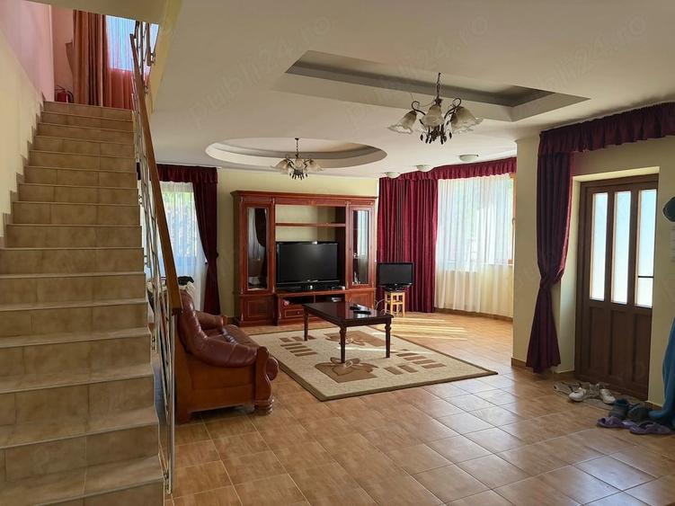 Casă în Valea Adâncă