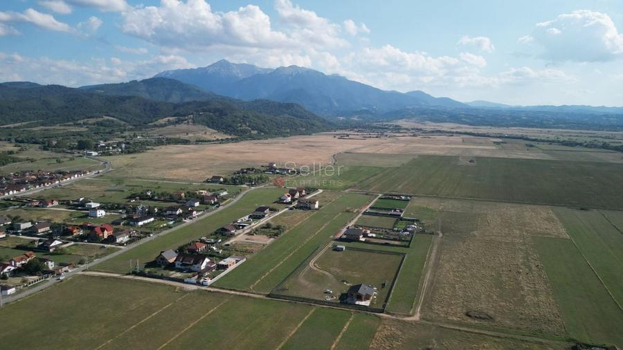 Teren Construcții intravilan de 1000 mp, în Glăjărie