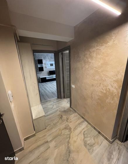 Apartament cu 2 camere decomandat în Craiovița Nouă