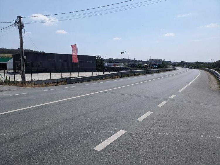 Spațiu comercial, de 128 mp, în Nord