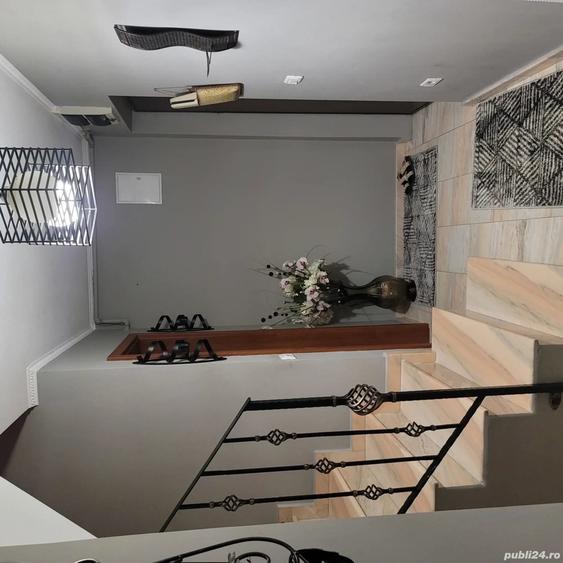 Apartament cu 3 camere decomandat în Spitalul Județean