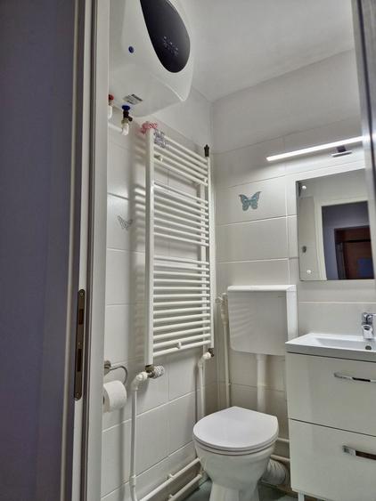 Apartament 4 camere de vanzare | Centrala proprie | - 12