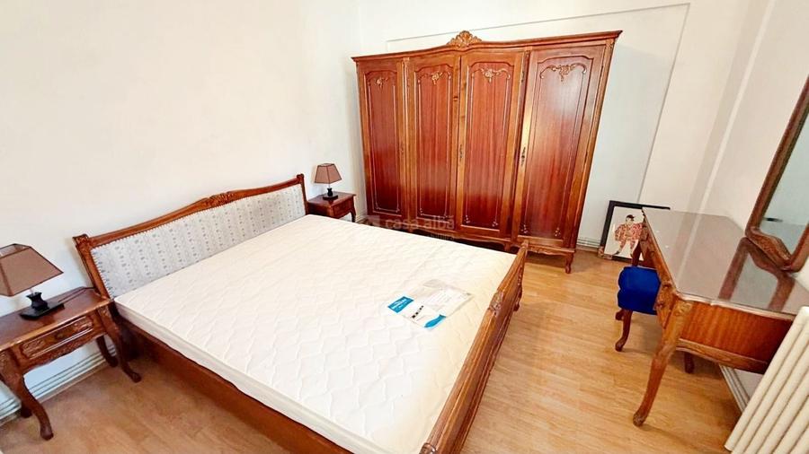 Apartament cu 2 camere decomandat, mobilat în Central