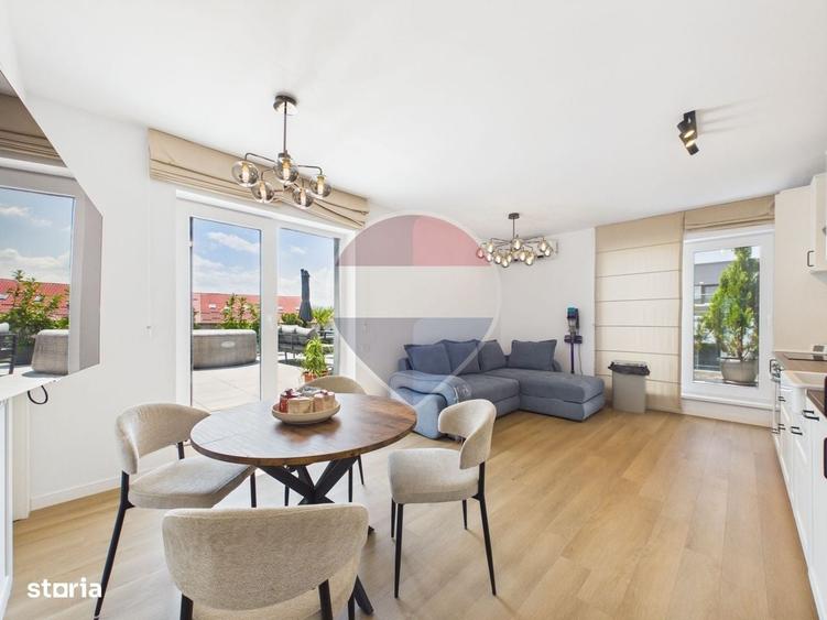 Apartament cu 3 camere decomandat în Fizicienilor