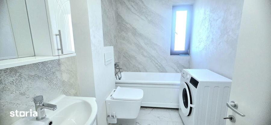 Apartament cu 2 camere decomandat în Bârnova