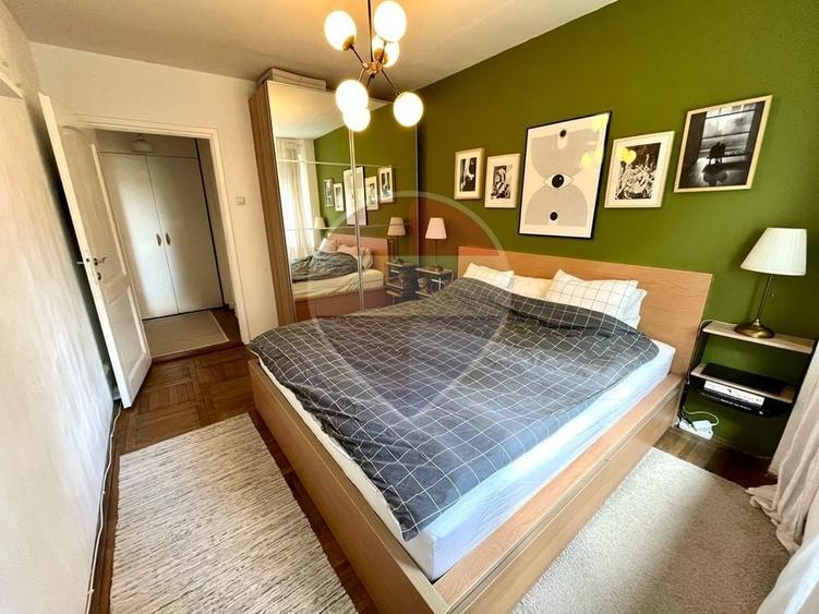 Apartament cu 2 camere semidecomandat în P-ța Muncii