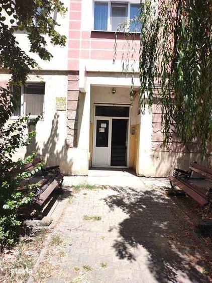 Vand apartament cu 3 camere! - 1