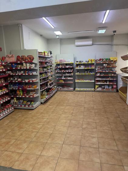 Spațiu comercial, de 150 mp, în Nord