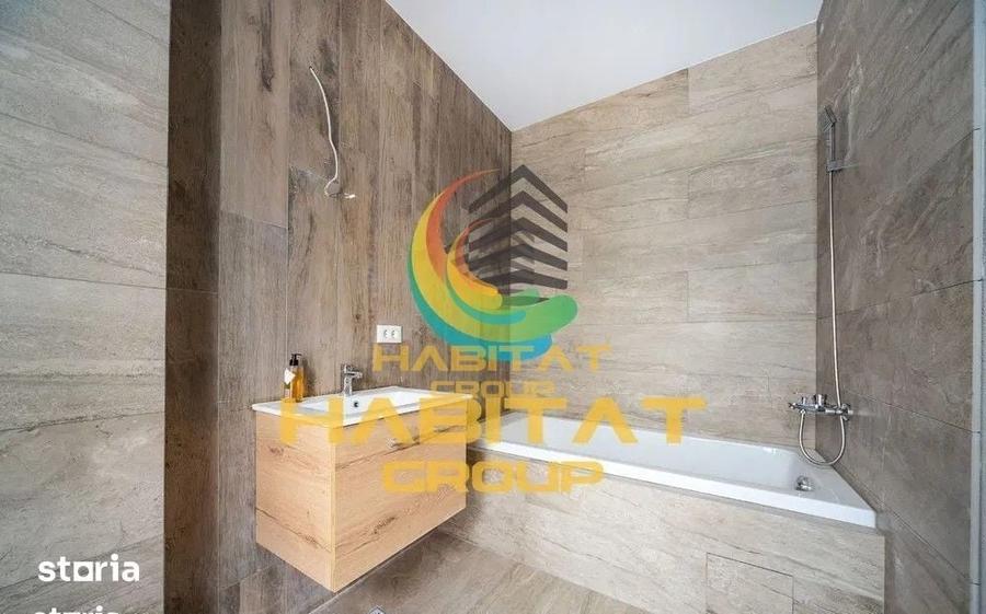 Apartament cu 3 camere în Apărătorii Patriei