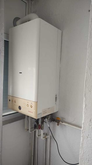 Apartament cu 2 camere nedecomandat în 14 Mai