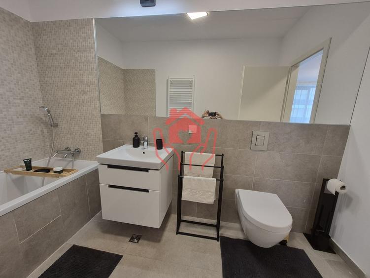 Apartament cu 2 camere semidecomandat, mobilat în Băneasa