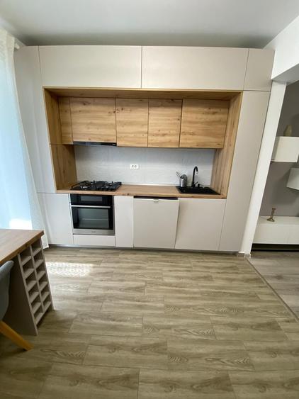 Apartament cu 2 camere decomandat în Theodor Pallady