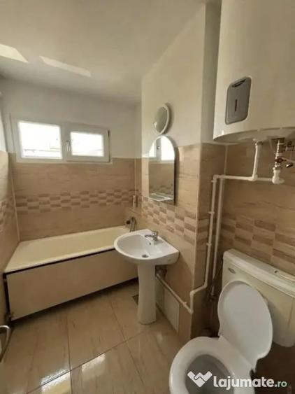 Apartament cu 2 camere decomandat în Brazda lui Novac