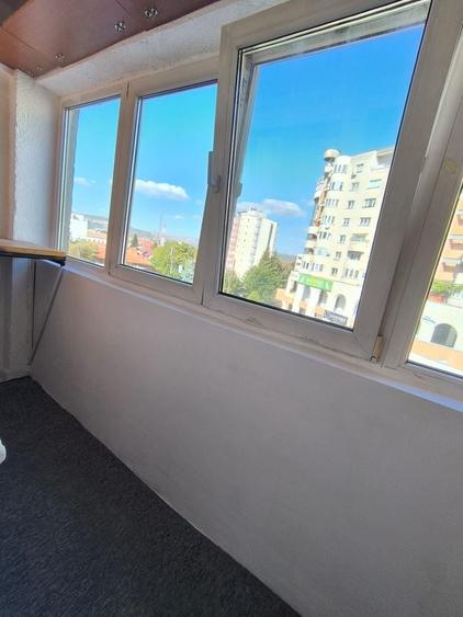 Apartament cu 4 camere decomandat în Gheorgheni