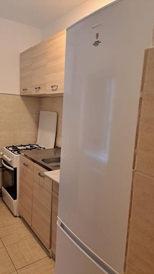 Garsonieră decomandată în Micălaca