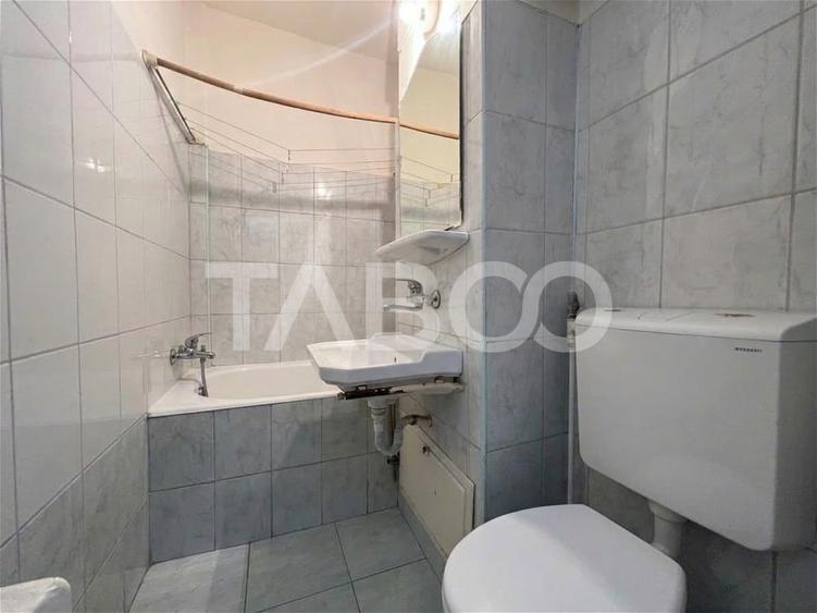 Apartament cu 2 camere semidecomandat, mobilat în Mănăștur