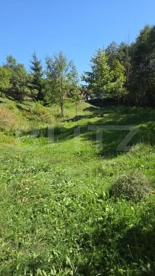 Teren Construcții intravilan de 900 mp, în Periferie