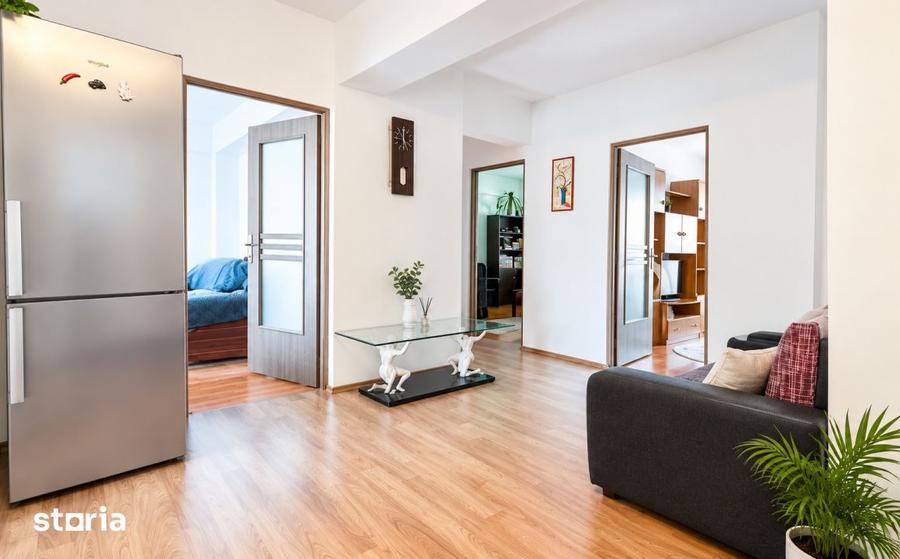 Apartament cu 4 camere decomandat în Mărăști