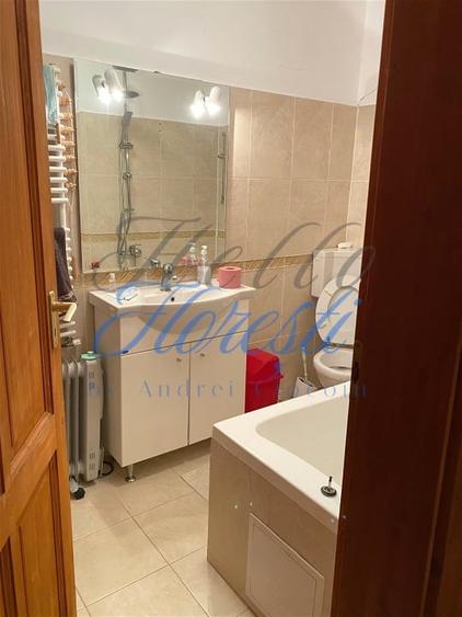Casă individuală cu 5 camere cu Canalizare în Făget