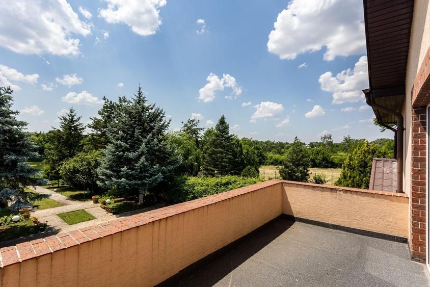 Casă individuală cu 7 camere cu Piscina în Siliștea Snagovului