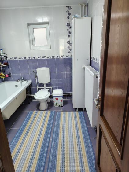 Casă cu 4 camere în Catane