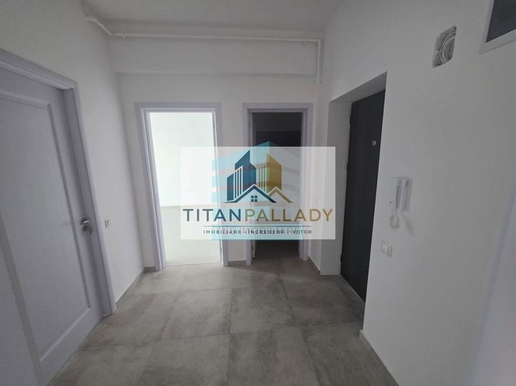 Apartament cu 2 camere decomandat în Titan