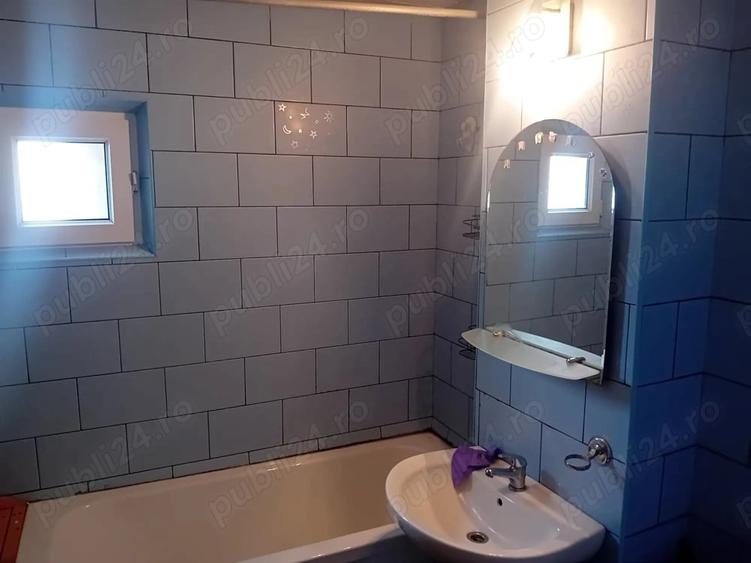 Apartament cu 2 camere decomandat în Precista