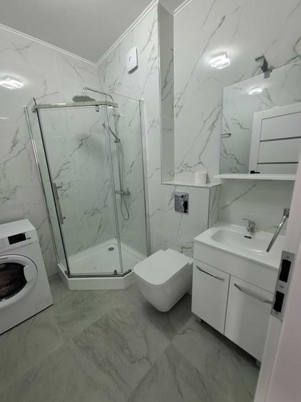 Garsonieră decomandată în Central