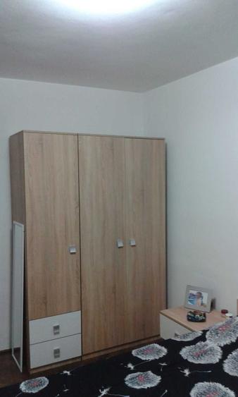 Apartament cu 2 camere semidecomandat în Alexandru Obregia
