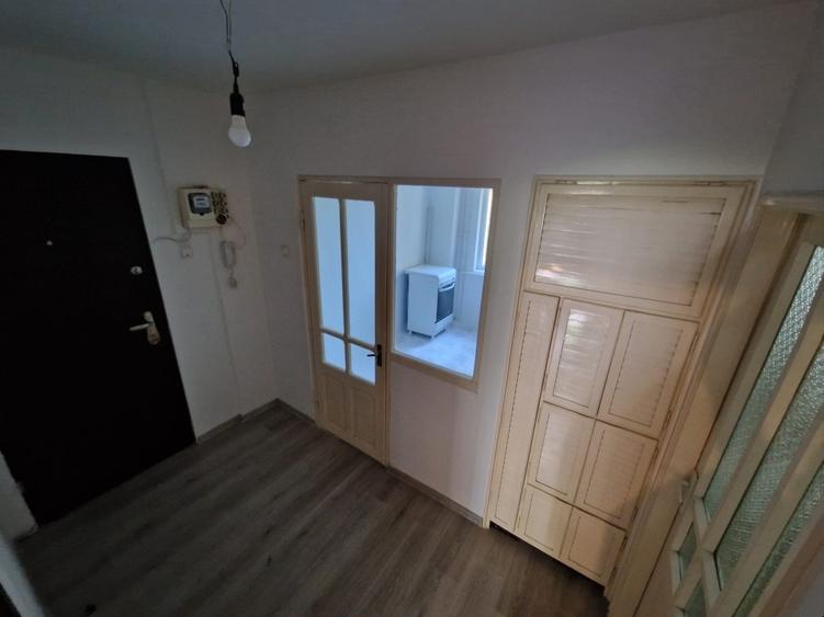 Apartament cu 3 camere decomandat, mobilat în Mănăștur